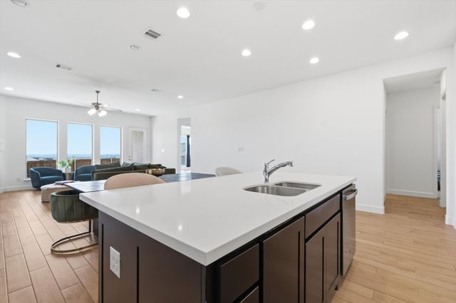 5721 Turner May Drive, Fort Worth, TX 76126