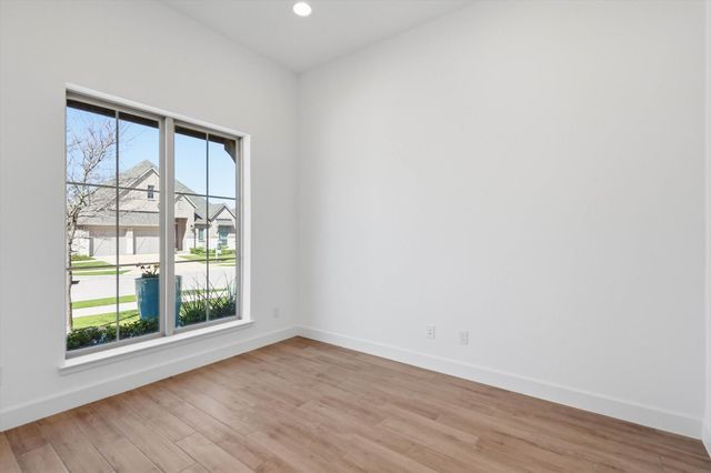 5721 Turner May Drive, Fort Worth, TX 76126