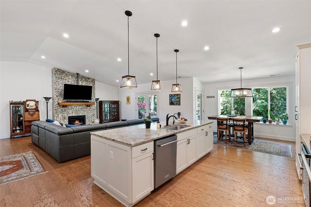 9236 NE Country Woods Lane, Kingston, WA 98346