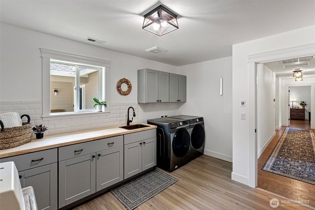 9236 NE Country Woods Lane, Kingston, WA 98346