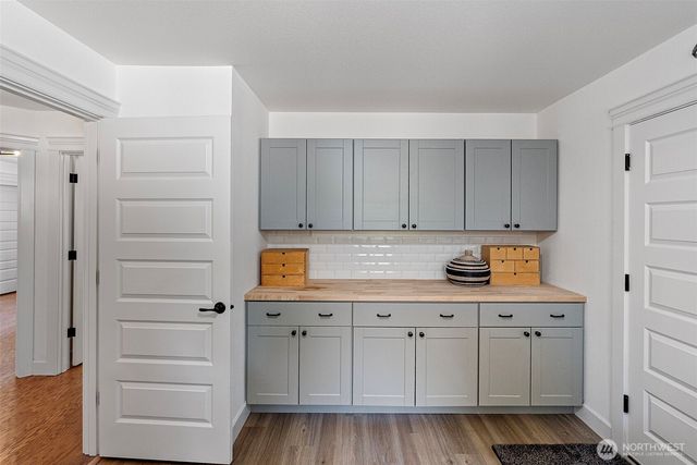 9236 NE Country Woods Lane, Kingston, WA 98346