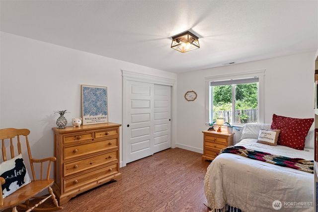 9236 NE Country Woods Lane, Kingston, WA 98346
