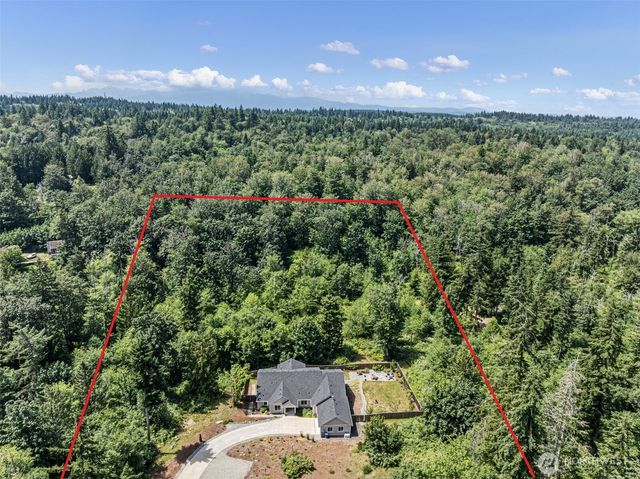 9236 NE Country Woods Lane, Kingston, WA 98346