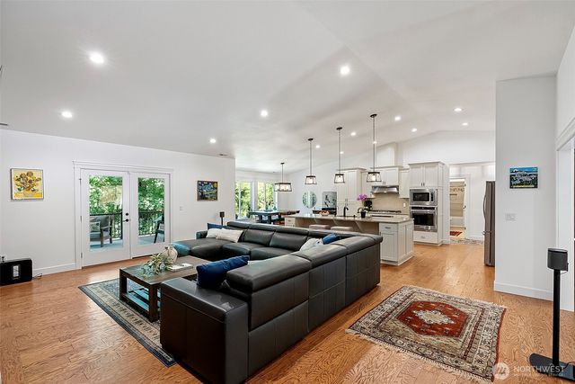 9236 NE Country Woods Lane, Kingston, WA 98346