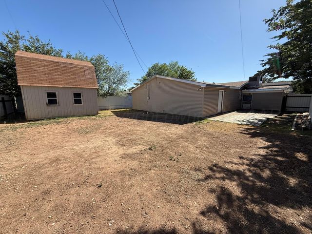 4211 CROCKETT Street, Amarillo, TX 79110