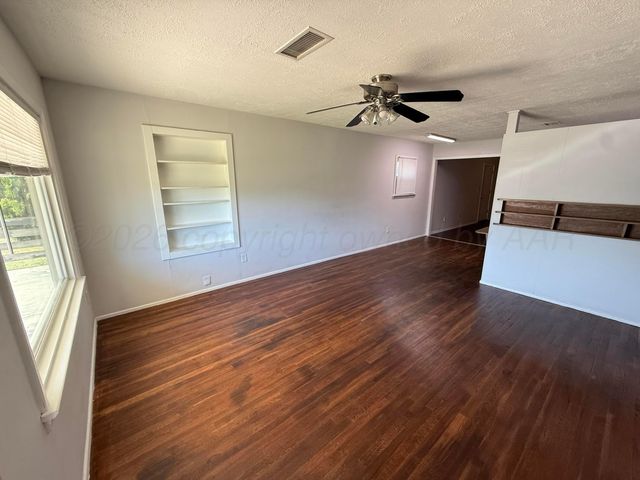 4211 CROCKETT Street, Amarillo, TX 79110