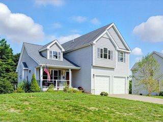 16 Silvia Way, Dighton, MA 02715