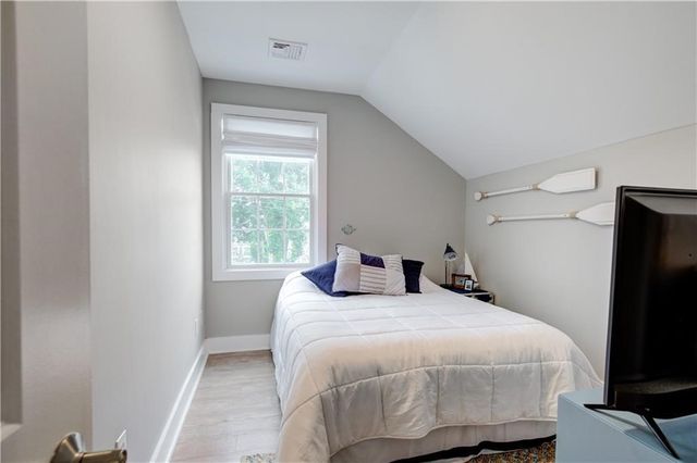40 Grafton Street, Newport, RI 02840