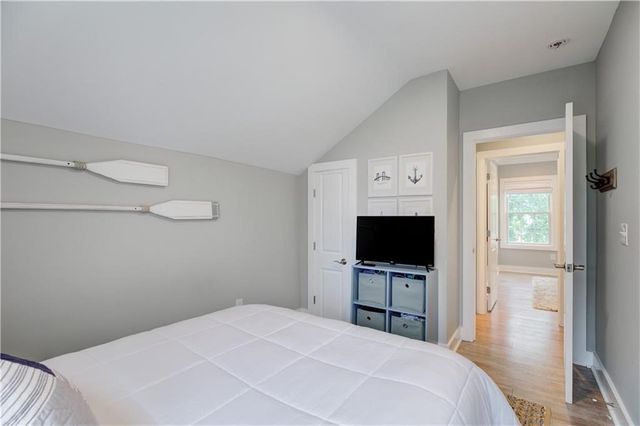 40 Grafton Street, Newport, RI 02840