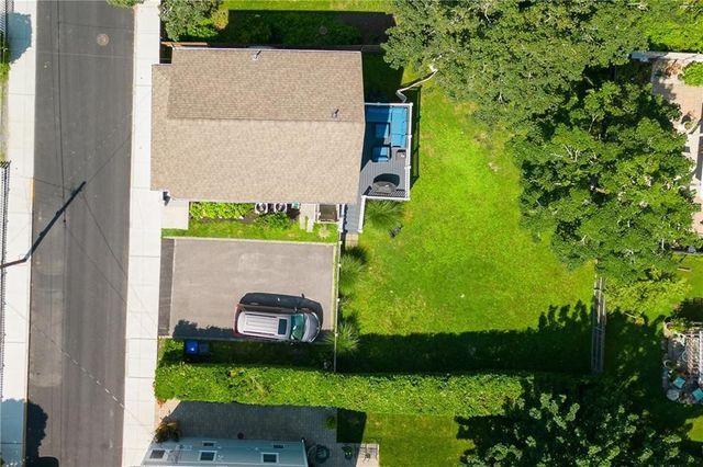 40 Grafton Street, Newport, RI 02840