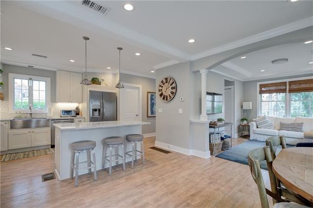 40 Grafton Street, Newport, RI 02840