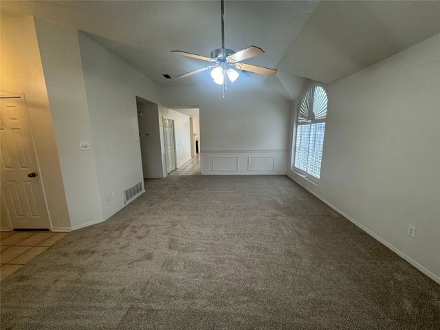 959 Grasswood Court, Arlington, TX 76017