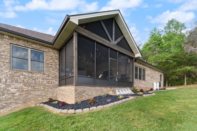 218 Gladstone Wesley Road, Science Hill, KY 42553