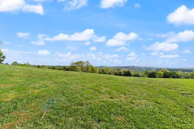 218 Gladstone Wesley Road, Science Hill, KY 42553
