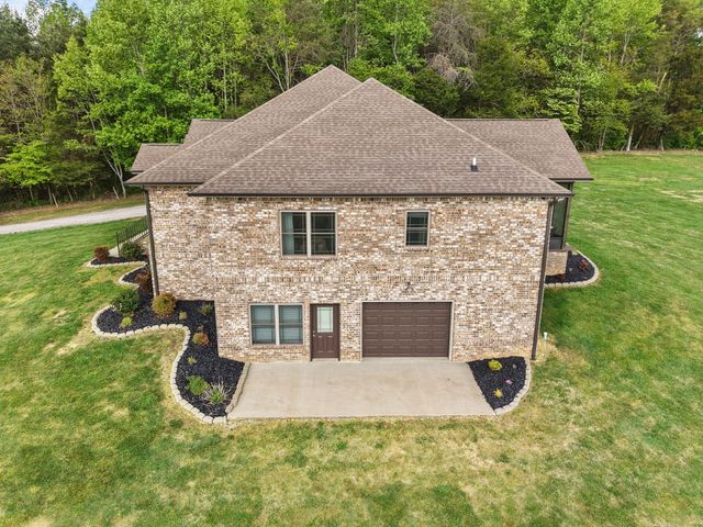 218 Gladstone Wesley Road, Science Hill, KY 42553