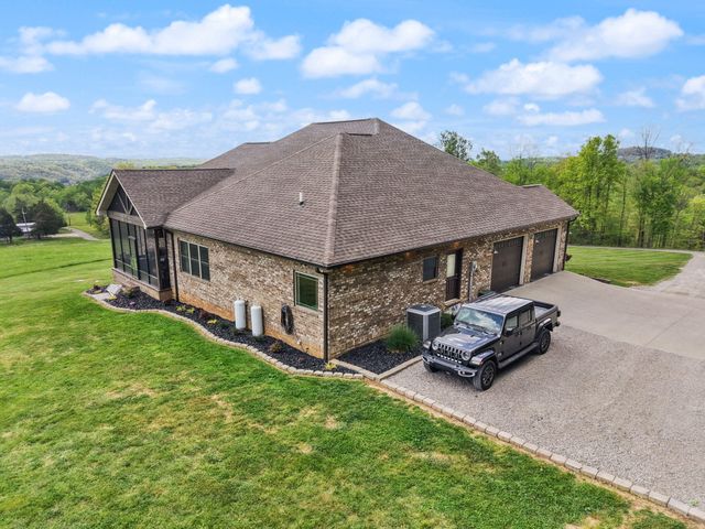 218 Gladstone Wesley Road, Science Hill, KY 42553