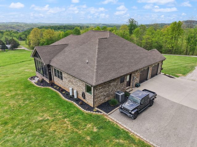 218 Gladstone Wesley Road, Science Hill, KY 42553