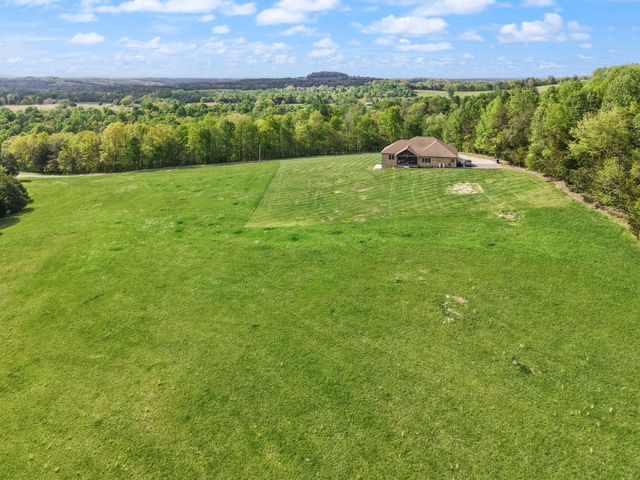 218 Gladstone Wesley Road, Science Hill, KY 42553