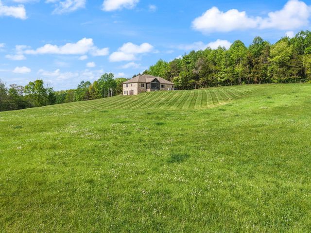 218 Gladstone Wesley Road, Science Hill, KY 42553