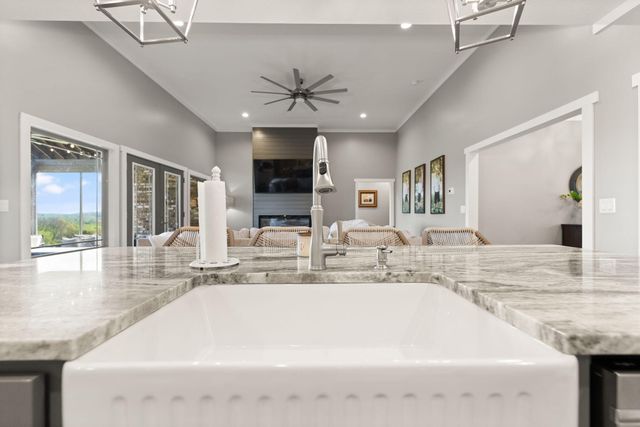 218 Gladstone Wesley Road, Science Hill, KY 42553
