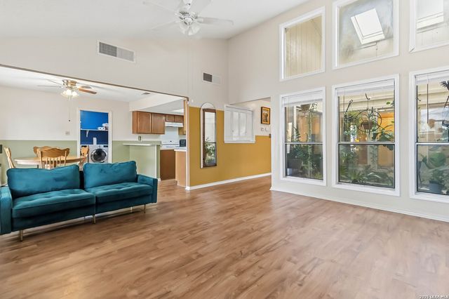 13719 Sunny, San Antonio, TX 78217