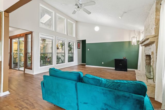 13719 Sunny, San Antonio, TX 78217