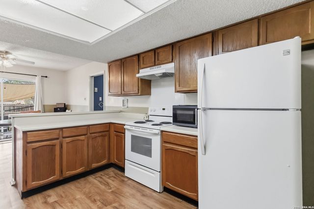 13719 Sunny, San Antonio, TX 78217