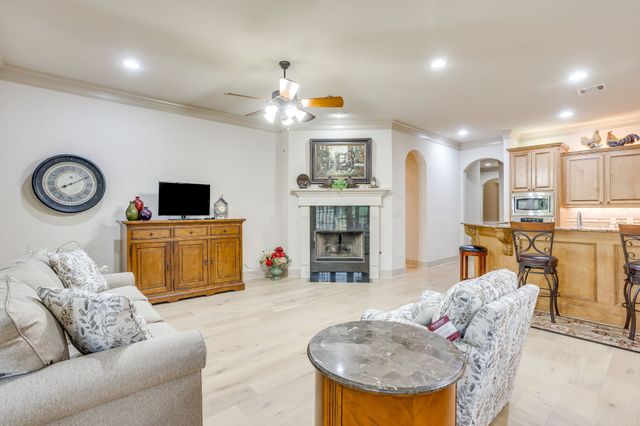 2304 Marseilles Court, Granbury, TX 76048