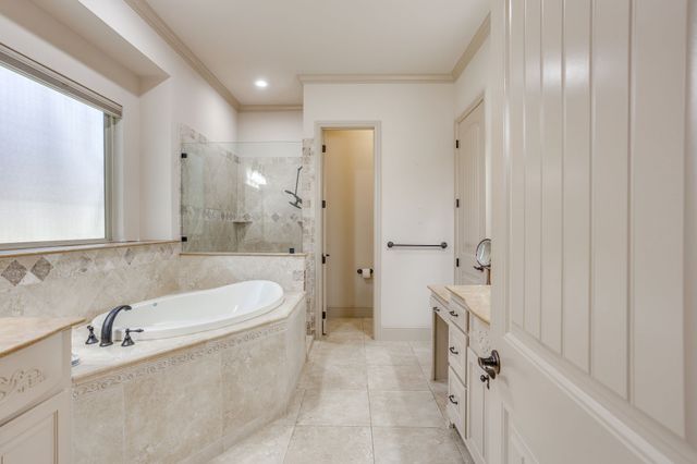 2304 Marseilles Court, Granbury, TX 76048