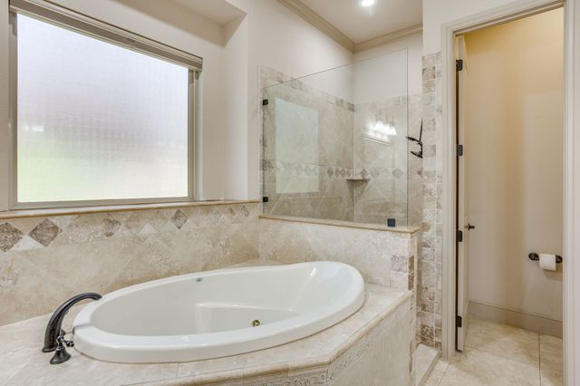 2304 Marseilles Court, Granbury, TX 76048