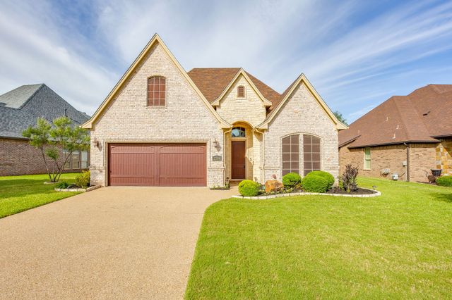 2304 Marseilles Court, Granbury, TX 76048