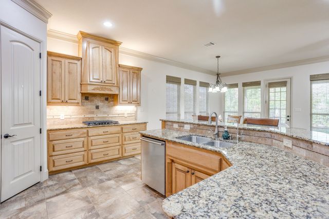 2304 Marseilles Court, Granbury, TX 76048