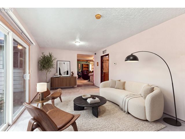 27205 Se CARL St, Gresham, OR 97080