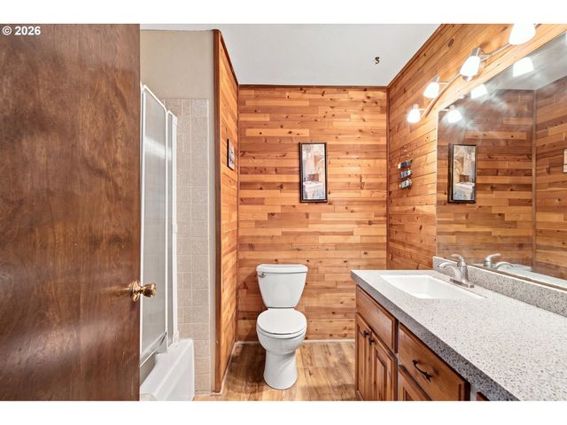27205 Se CARL St, Gresham, OR 97080
