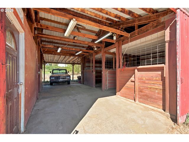 27205 Se CARL St, Gresham, OR 97080