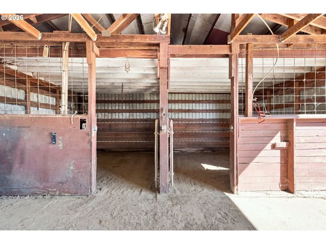 27205 Se CARL St, Gresham, OR 97080