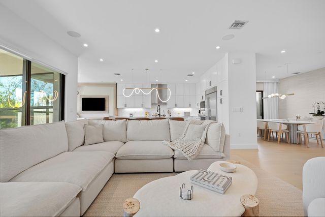 20135 Casa De Campo Lane, Boca Raton, FL 33434