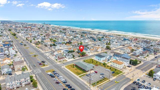62 K Street, Seaside Park, NJ 08752
