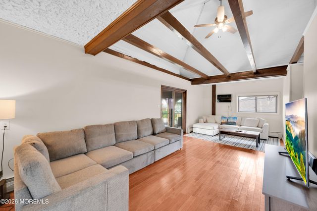 62 K Street, Seaside Park, NJ 08752