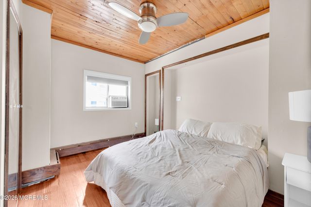 62 K Street, Seaside Park, NJ 08752