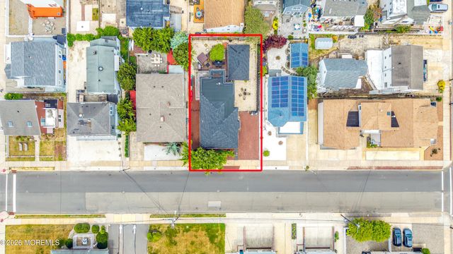 62 K Street, Seaside Park, NJ 08752