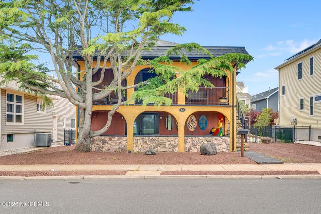 62 K Street, Seaside Park, NJ 08752