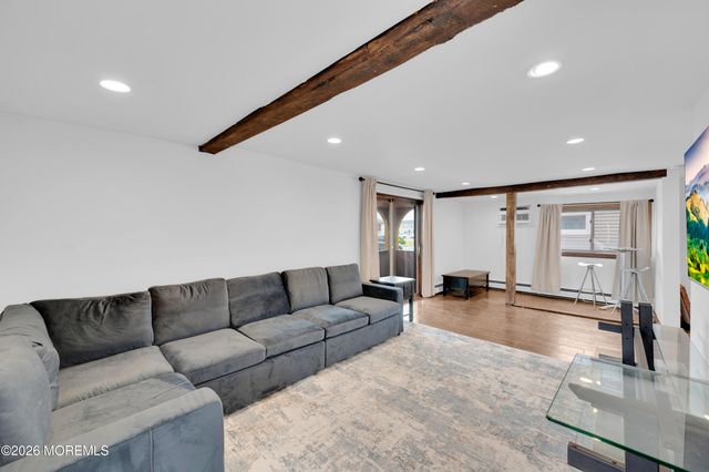 62 K Street, Seaside Park, NJ 08752
