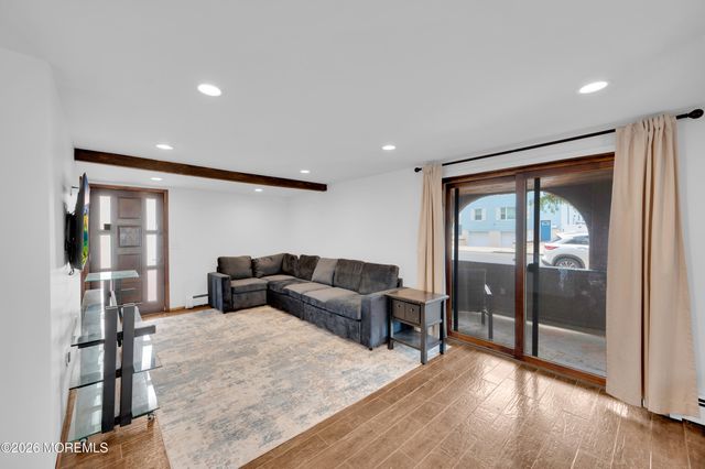 62 K Street, Seaside Park, NJ 08752