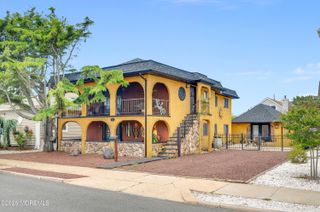62 K Street, Seaside Park, NJ 08752