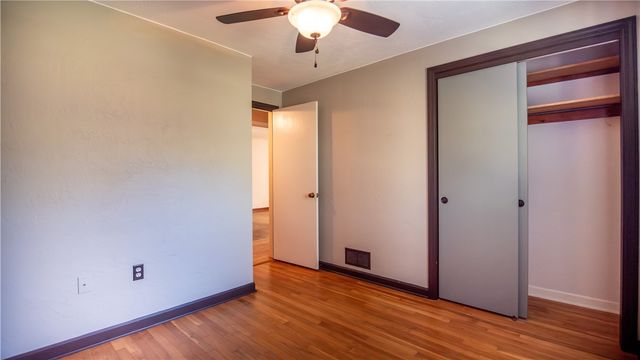 2516 Nicholson Rd, Franklin Park, PA 15143