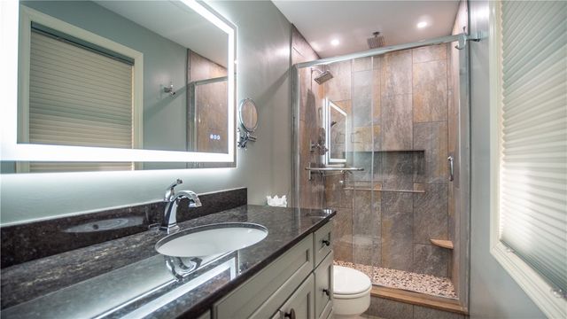 2516 Nicholson Rd, Franklin Park, PA 15143