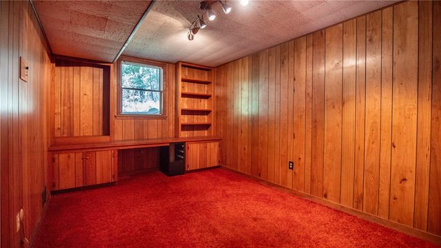 2516 Nicholson Rd, Franklin Park, PA 15143