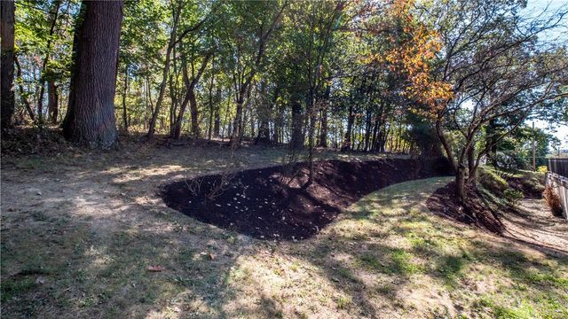 2516 Nicholson Rd, Franklin Park, PA 15143