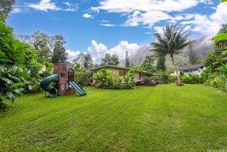 47-806 Ahuimanu Road, Kaneohe, HI 96744